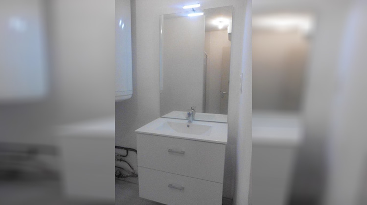 Ma-Cabane - Location Appartement PONT-L'ABBE, 29 m²