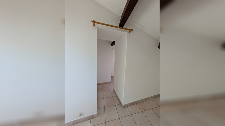 Ma-Cabane - Location Appartement Pont-Saint-Esprit, 45 m²