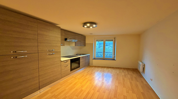 Ma-Cabane - Location Appartement Pont-Saint-Vincent, 55 m²