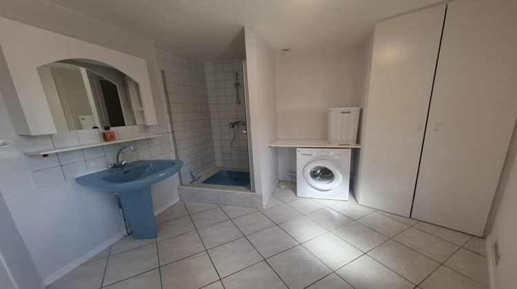 Ma-Cabane - Location Appartement Pont-Sainte-Marie, 42 m²
