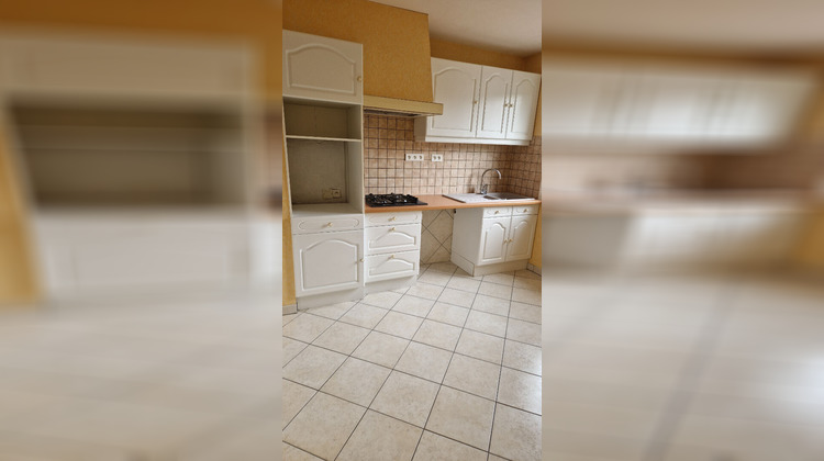 Ma-Cabane - Location Appartement PONTARLIER, 72 m²