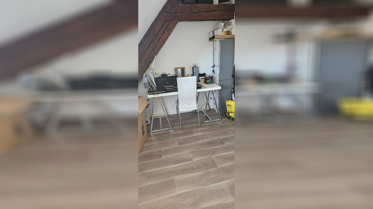 Ma-Cabane - Location Appartement PONTARLIER, 82 m²