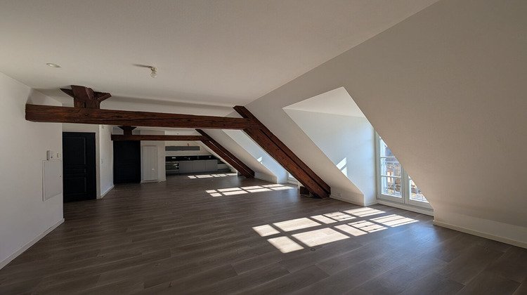 Ma-Cabane - Location Appartement PONTARLIER, 82 m²