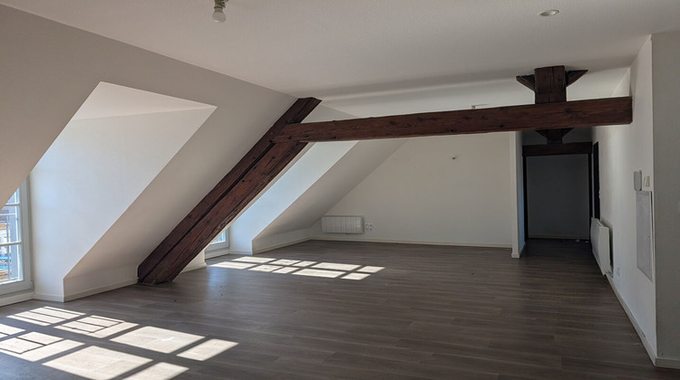 Ma-Cabane - Location Appartement PONTARLIER, 82 m²