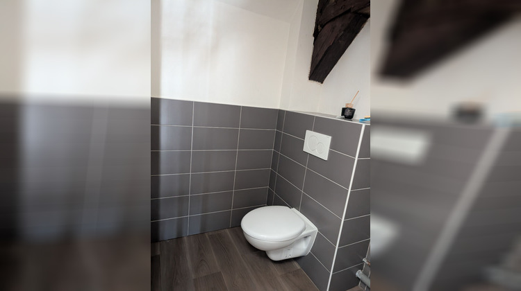 Ma-Cabane - Location Appartement PONTARLIER, 82 m²