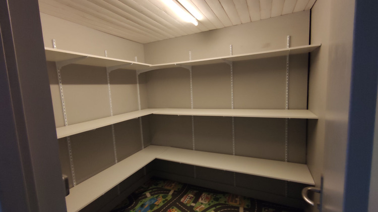 Ma-Cabane - Location Appartement PONTARLIER, 74 m²