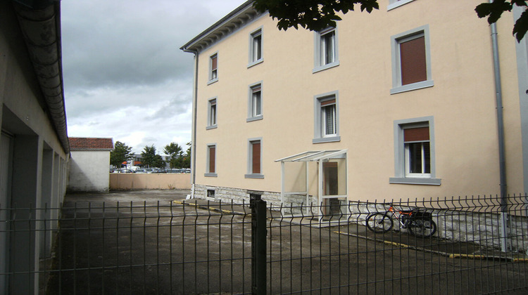Ma-Cabane - Location Appartement PONTARLIER, 76 m²
