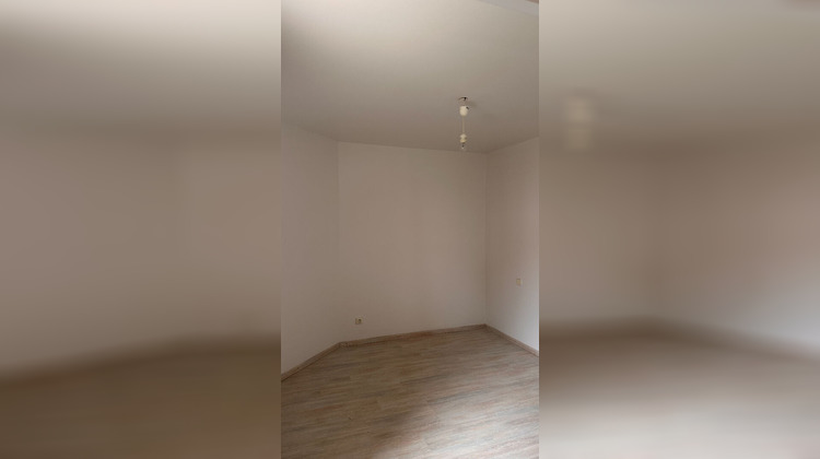 Ma-Cabane - Location Appartement PONTARLIER, 36 m²