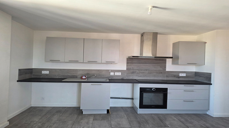 Ma-Cabane - Location Appartement PONTARLIER, 67 m²