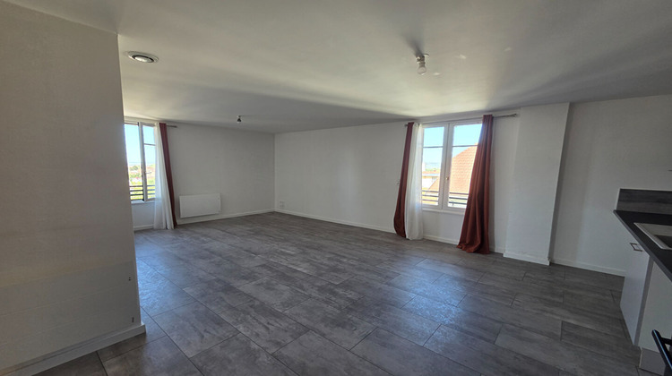 Ma-Cabane - Location Appartement PONTARLIER, 67 m²