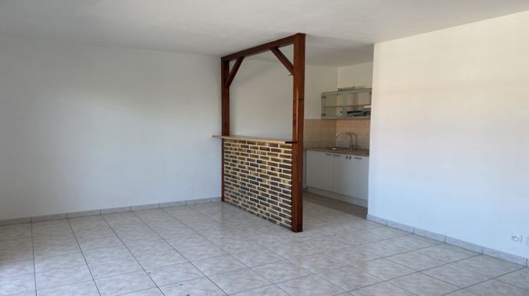 Ma-Cabane - Location Appartement Pontault-Combault, 26 m²