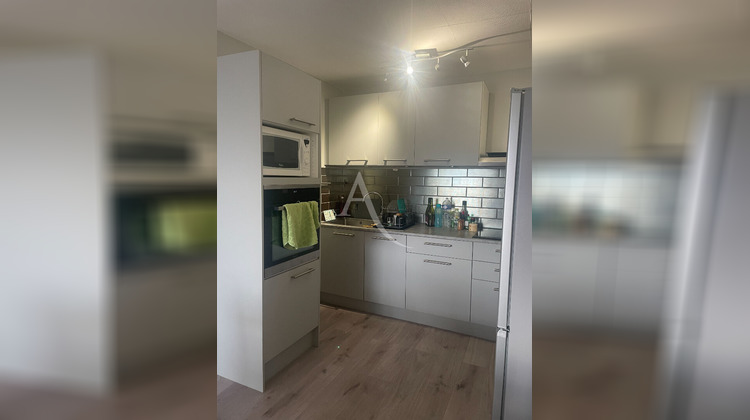 Ma-Cabane - Location Appartement PONTAULT-COMBAULT, 47 m²