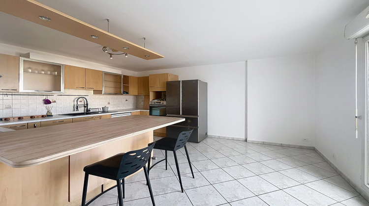 Ma-Cabane - Location Appartement Pontault-Combault, 104 m²