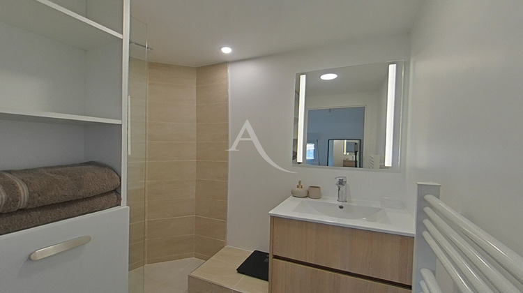 Ma-Cabane - Location Appartement PONTCARRE, 32 m²