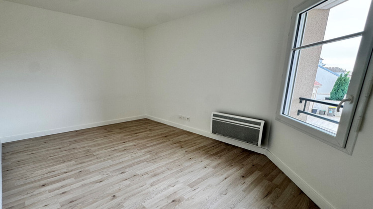 Ma-Cabane - Location Appartement PONTCARRE, 37 m²