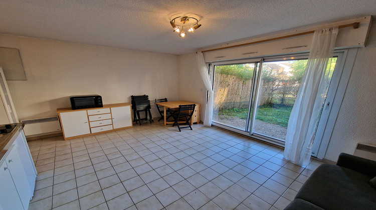Ma-Cabane - Location Appartement PORT, 26 m²