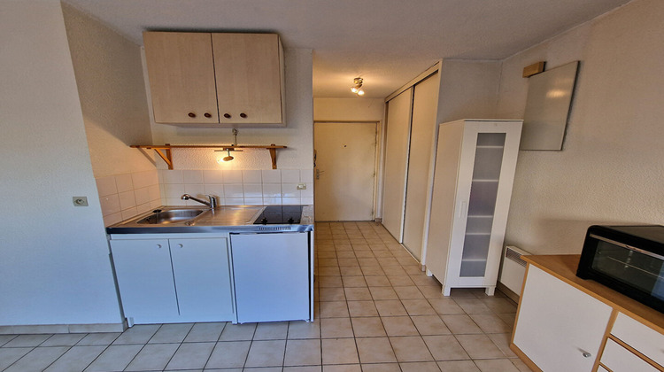 Ma-Cabane - Location Appartement PORT, 26 m²