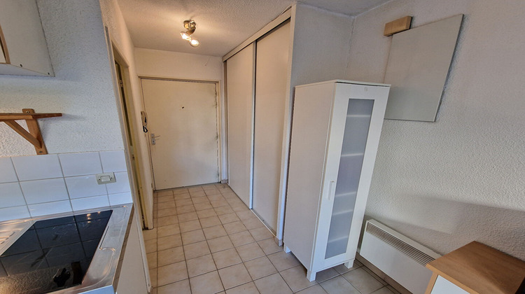 Ma-Cabane - Location Appartement PORT, 26 m²