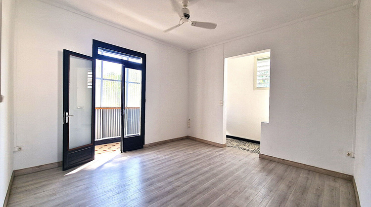 Ma-Cabane - Location Appartement PORT, 69 m²