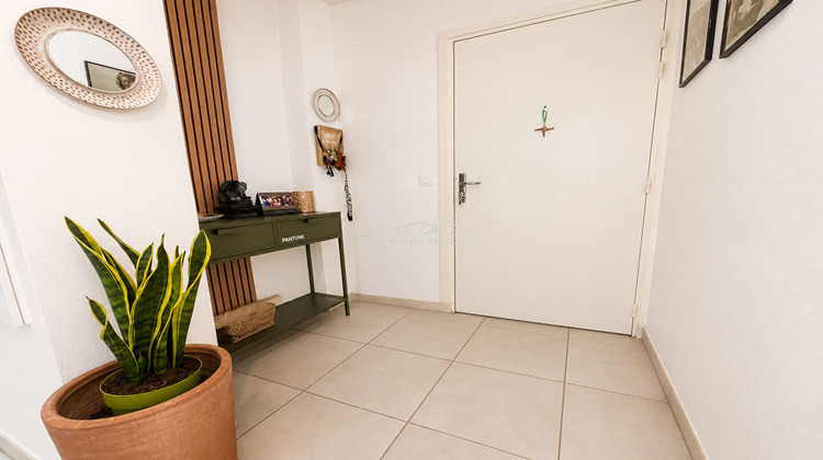 Ma-Cabane - Location Appartement PORT-DE-BOUC, 78 m²