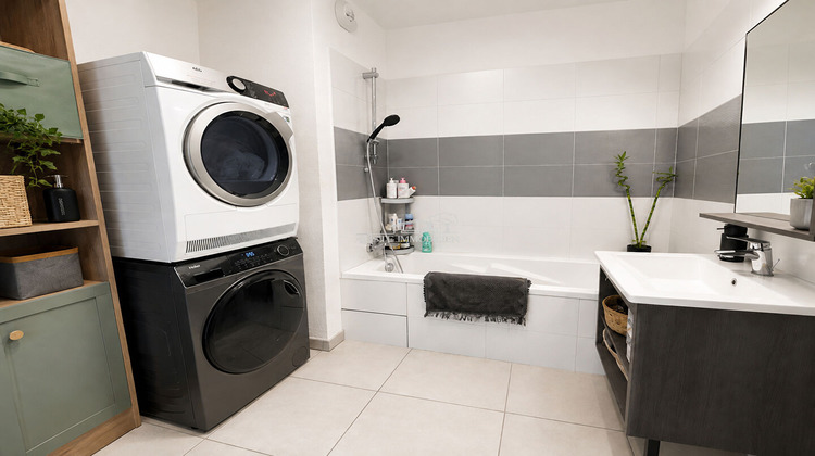 Ma-Cabane - Location Appartement PORT-DE-BOUC, 78 m²