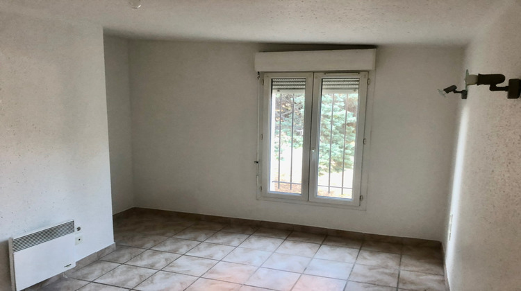 Ma-Cabane - Location Appartement PORT-DE-BOUC, 55 m²