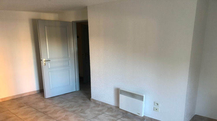 Ma-Cabane - Location Appartement PORT-DE-BOUC, 55 m²