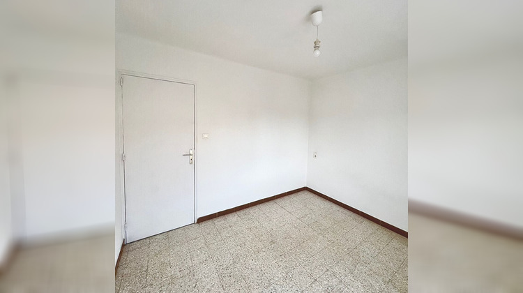 Ma-Cabane - Location Appartement PORT-DE-BOUC, 38 m²