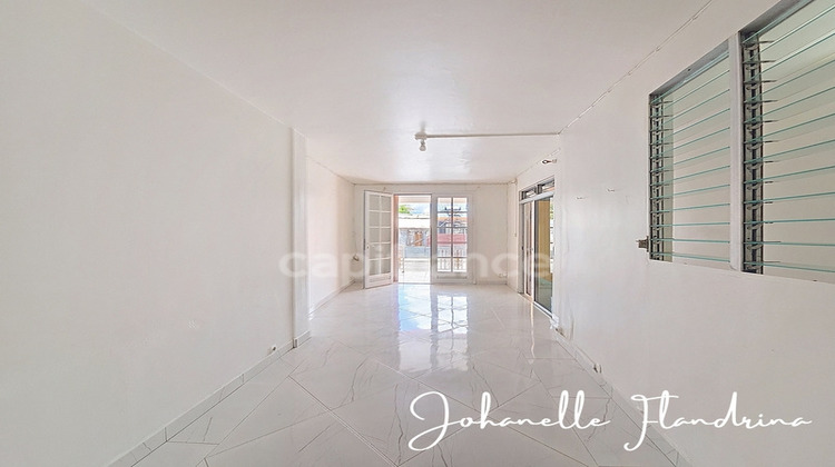 Ma-Cabane - Location Appartement PORT LOUIS, 78 m²