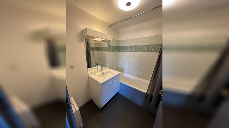 Ma-Cabane - Location Appartement PORTES-LES-VALENCE, 52 m²