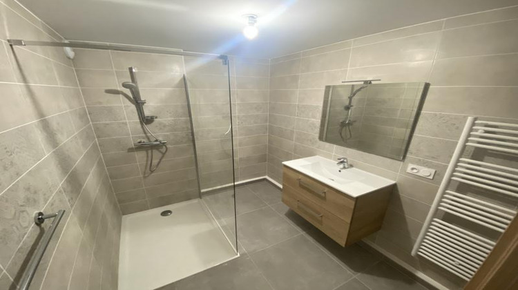 Ma-Cabane - Location Appartement PORTES-LES-VALENCE, 49 m²