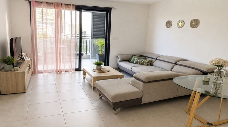 Ma-Cabane - Location Appartement POSSESSION, 0 m²