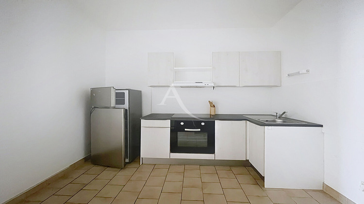 Ma-Cabane - Location Appartement POUANCE, 34 m²