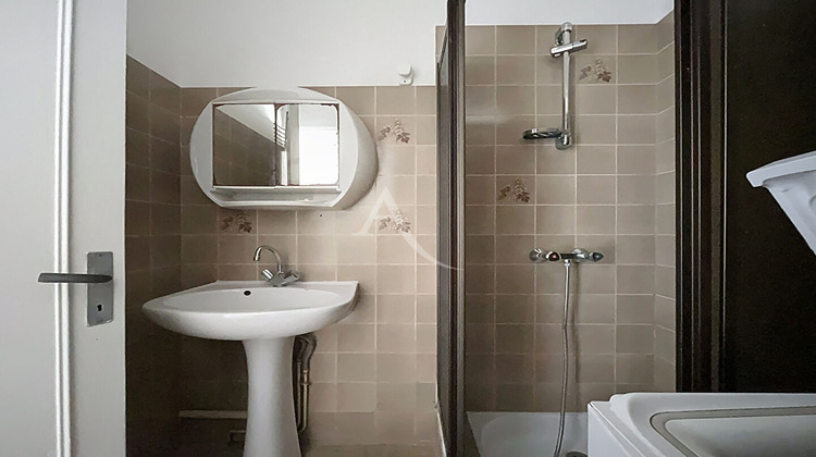 Ma-Cabane - Location Appartement POUANCE, 34 m²