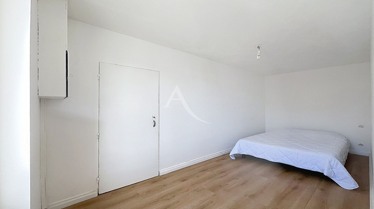 Ma-Cabane - Location Appartement POUANCE, 34 m²