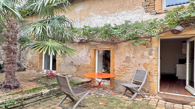 Ma-Cabane - Location Appartement POUILLY-LE-MONIAL, 70 m²