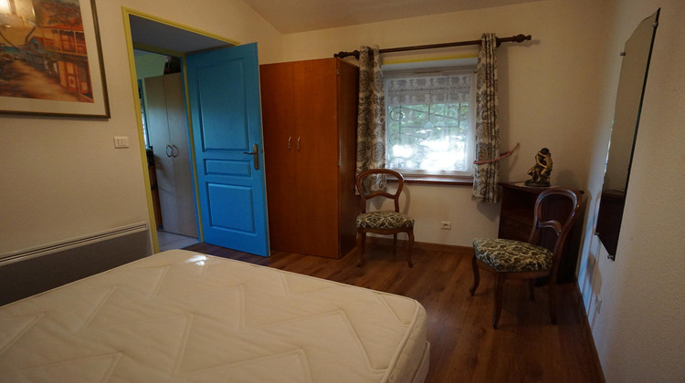 Ma-Cabane - Location Appartement POUILLY-LE-MONIAL, 42 m²