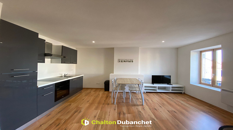 Ma-Cabane - Location Appartement POUILLY-LES-NONAINS, 36 m²
