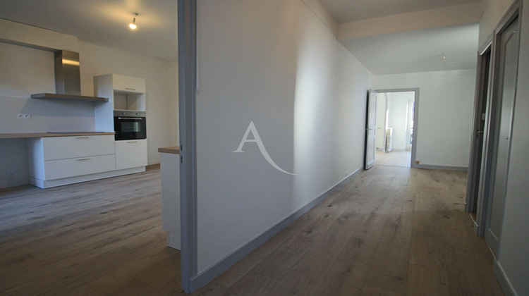 Ma-Cabane - Location Appartement PRAYSSAC, 134 m²