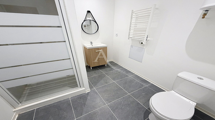 Ma-Cabane - Location Appartement PRAYSSAC, 45 m²