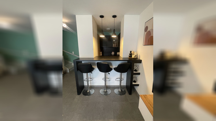 Ma-Cabane - Location Appartement PRESLES-EN-BRIE, 48 m²