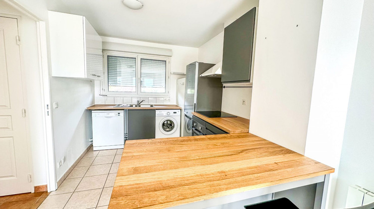 Ma-Cabane - Location Appartement Prévessin-Moëns, 48 m²