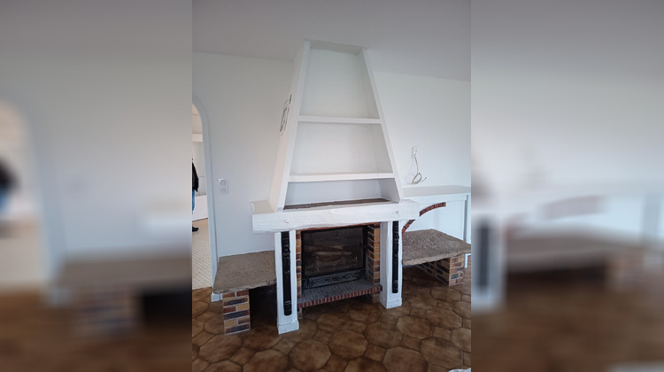 Ma-Cabane - Location Appartement Prisse, 130 m²