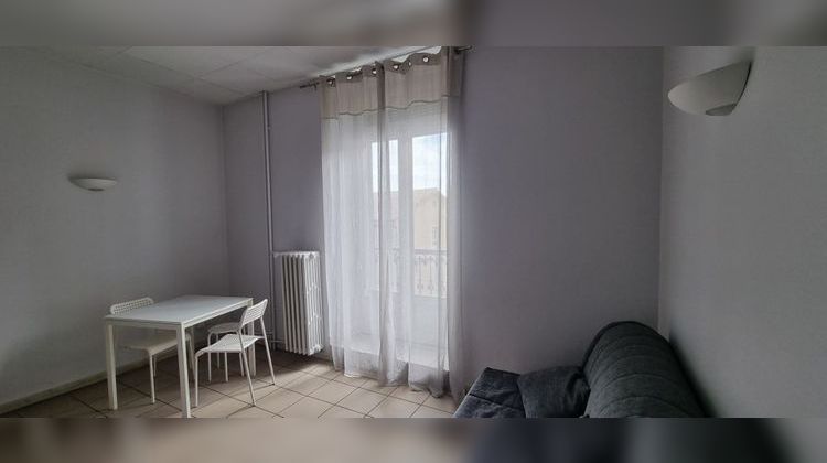 Ma-Cabane - Location Appartement Privas, 24 m²