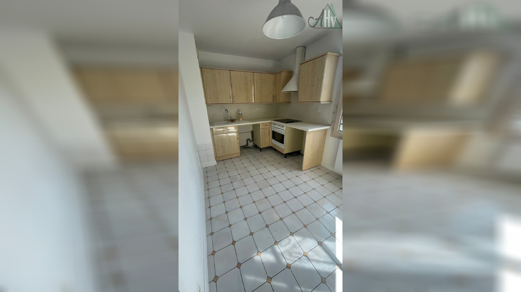 Ma-Cabane - Location Appartement Provins, 81 m²