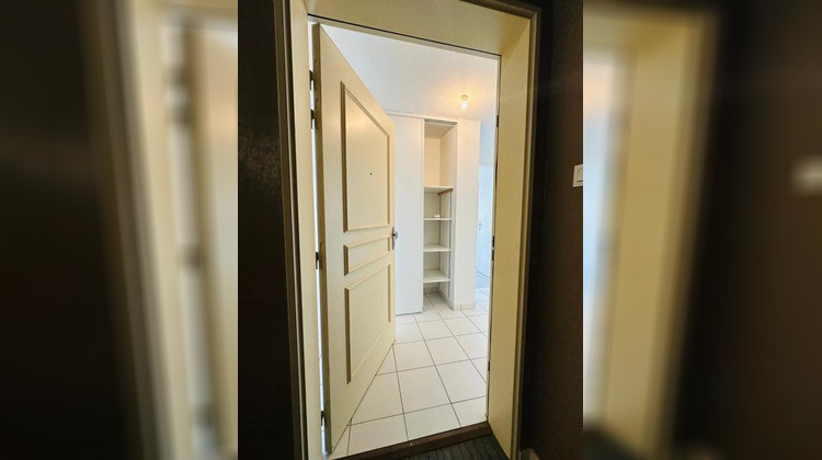 Ma-Cabane - Location Appartement PROVINS, 65 m²