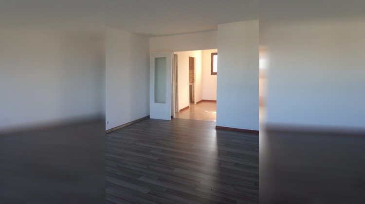 Ma-Cabane - Location Appartement Prunelli-di-Fiumorbo, 56 m²