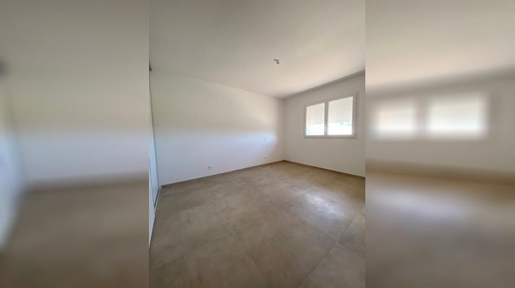 Ma-Cabane - Location Appartement Prunelli-di-Fiumorbo, 70 m²