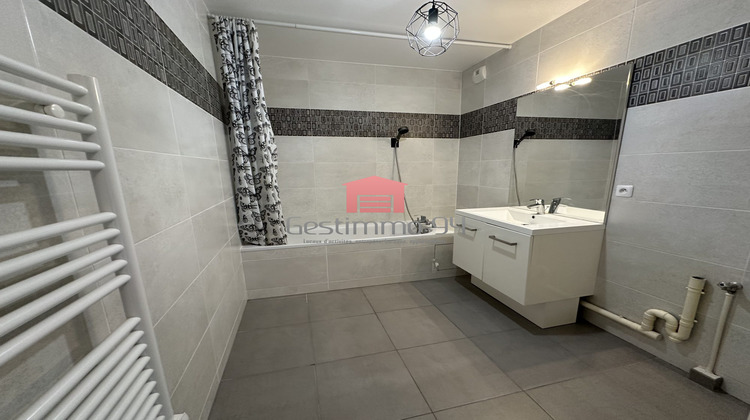Ma-Cabane - Location Appartement Puteaux, 66 m²