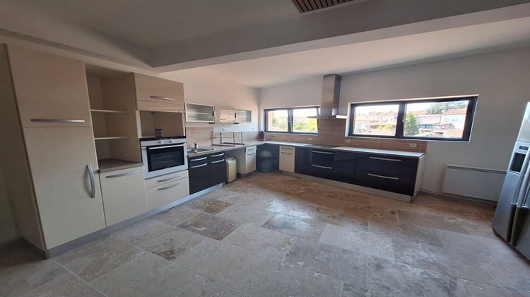 Ma-Cabane - Location Appartement PUY-L'EVEQUE, 91 m²
